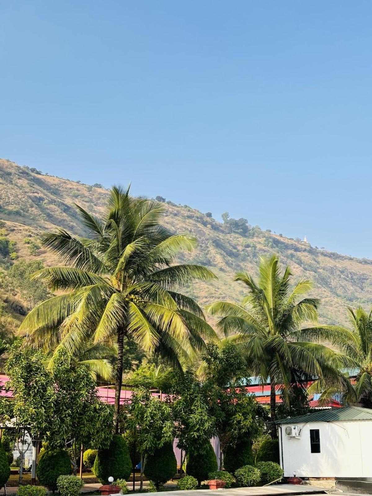 Madhura Agro Tourism Wai Exterior photo