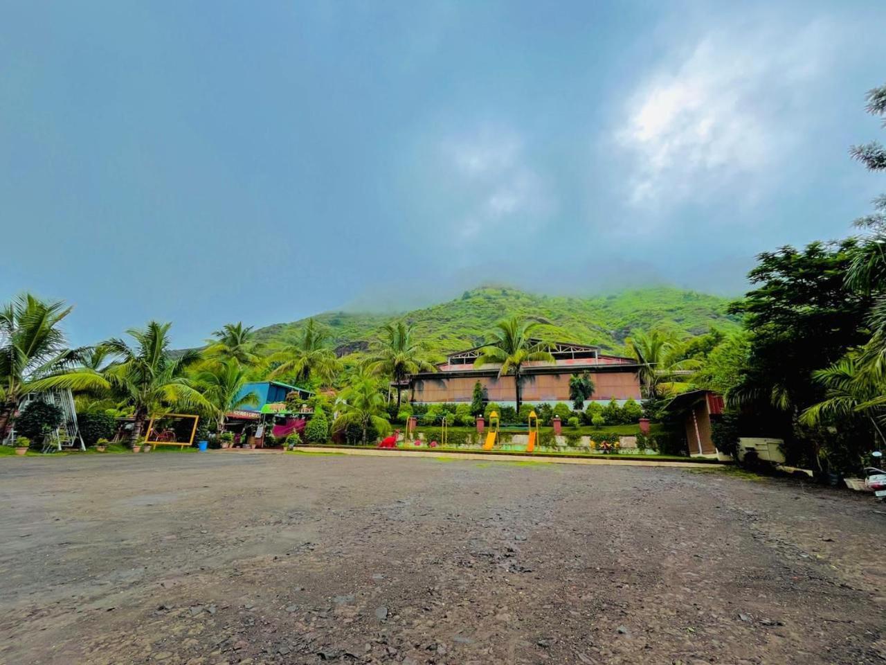 Madhura Agro Tourism Wai Exterior photo