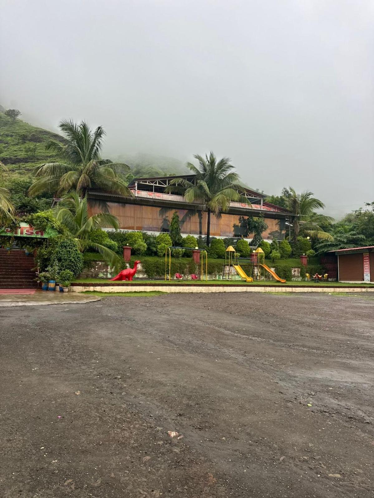 Madhura Agro Tourism Wai Exterior photo