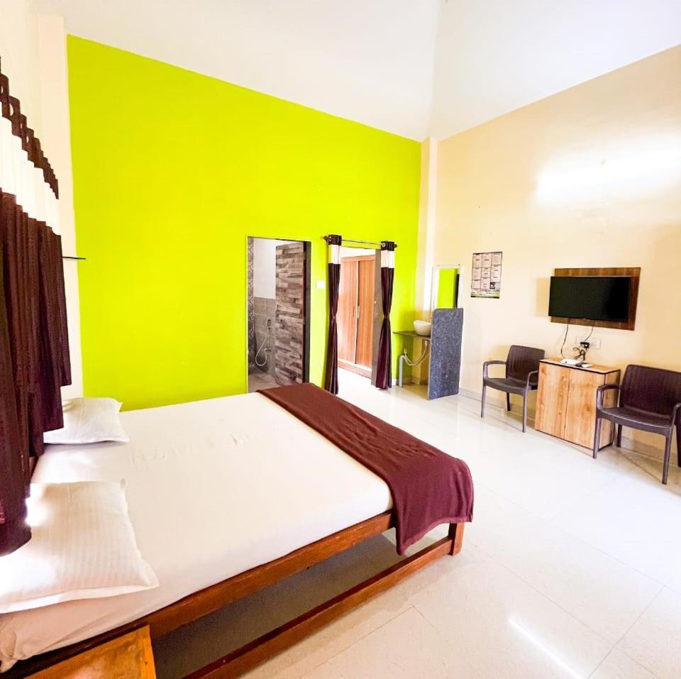 Madhura Agro Tourism Wai Exterior photo